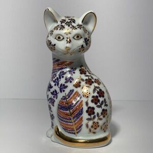 Vintage Cat Figurine Japanese Imari Neko Floral Hand painted Porcelain Decor